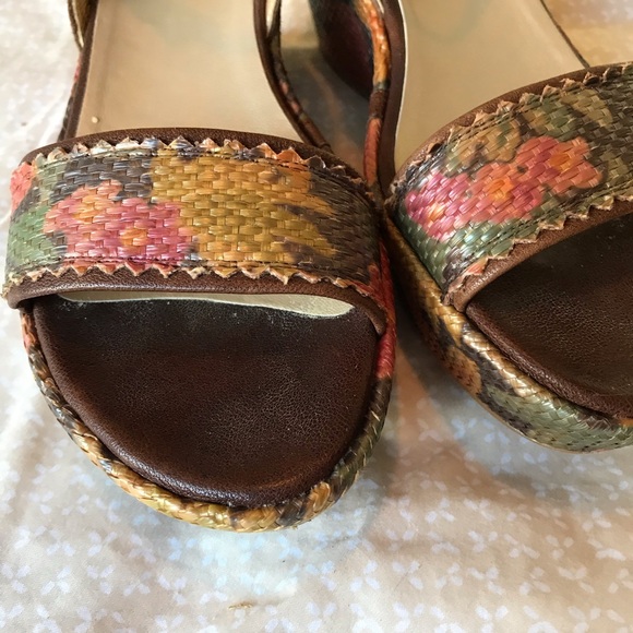 Stuart Weitzman Shoes - STUART WEITZMAN FLORAL PRINT WEDGE SHOES